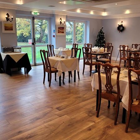 Brook Hall Hotel Childer Thornton Dış mekan fotoğraf