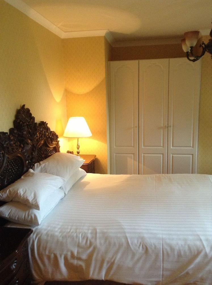 Brook Hall Hotel Childer Thornton Dış mekan fotoğraf