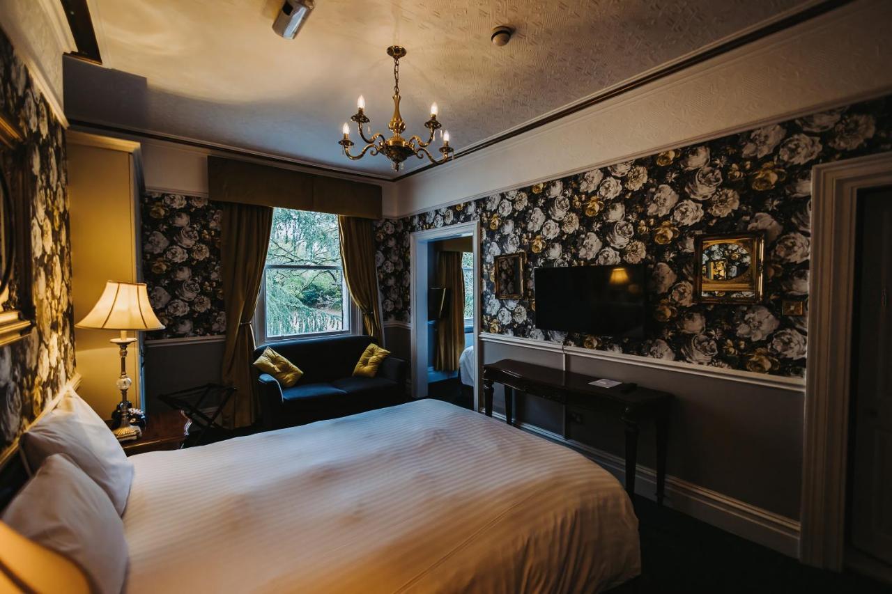 Brook Hall Hotel Childer Thornton Dış mekan fotoğraf