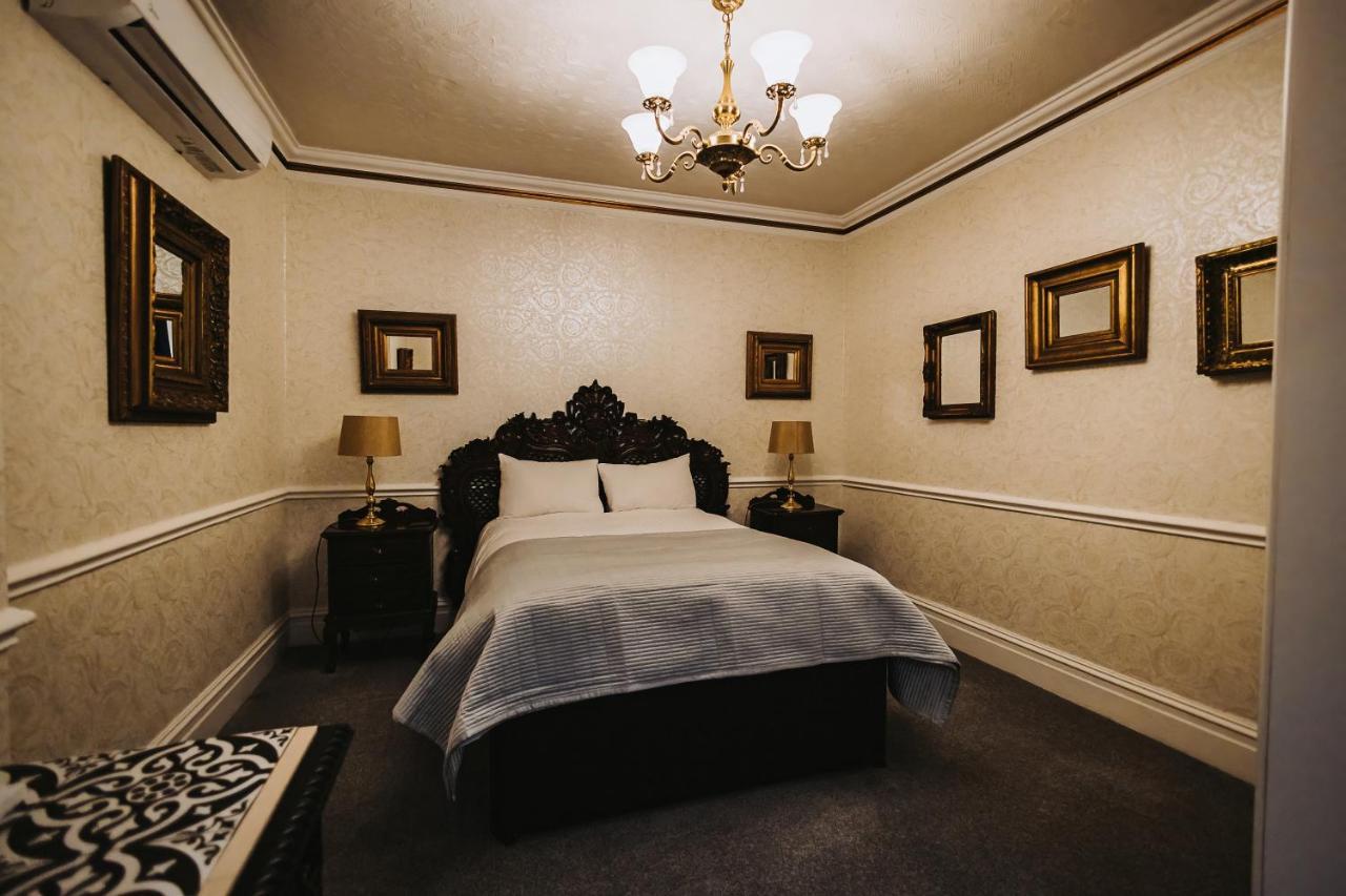 Brook Hall Hotel Childer Thornton Dış mekan fotoğraf