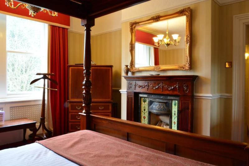 Brook Hall Hotel Childer Thornton Dış mekan fotoğraf